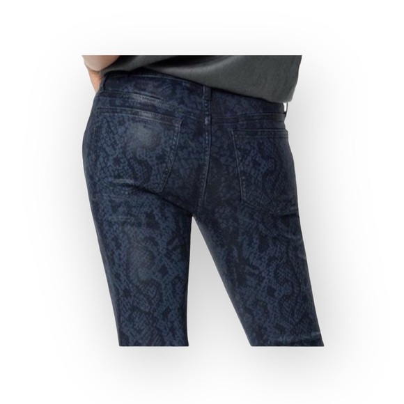 new Joe's Jeans ㋛ Charlie Skinny High Waist Jean ㋛ Coated Navy Python Print ㋛ - Picture 3 of 16